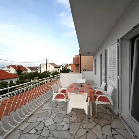Apartment Mihovilovi